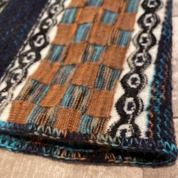 MISSONI scarf Italian Wood Scarf Evil Eye Design - Picture 1 of 9